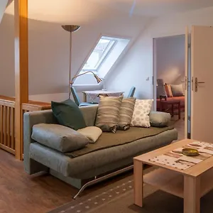 Am Waldrand Apartment Dresden